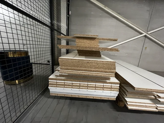 Lot houten platen - afbeelding 2 van  4