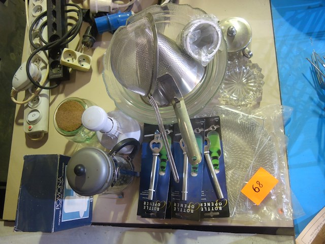 Lot huishoudgerief - afbeelding 1 van  3