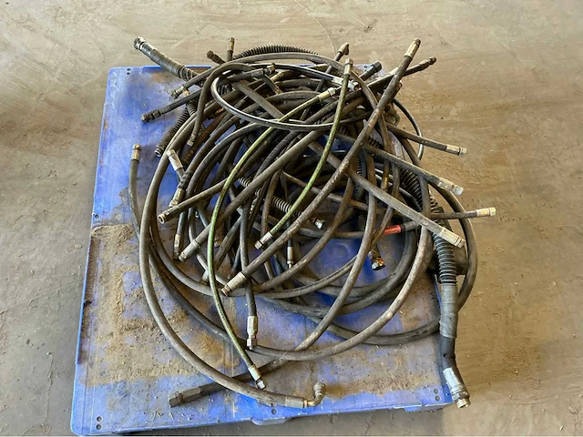 Lot hydraulische slangen - afbeelding 3 van  4
