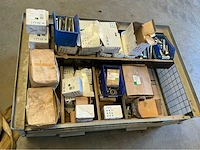 Lot inox bouten,moeren en rondelen bouten, moeren & ringen (4185x) - afbeelding 1 van  15