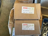 Lot inox bouten,moeren en rondelen bouten, moeren & ringen (4185x) - afbeelding 8 van  15