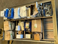 Lot inox bouten,moeren en rondelen bouten, moeren & ringen (4185x) - afbeelding 14 van  15