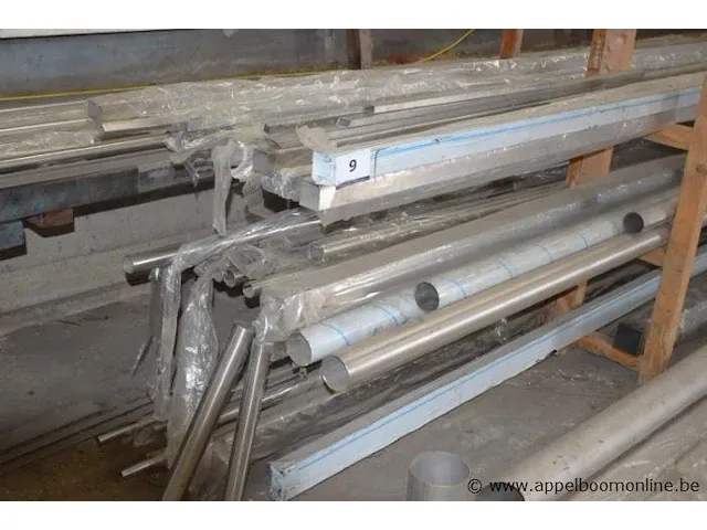 Lot inox buizen - afbeelding 2 van  3