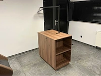 Lot inrichting kapperszaak meubilair kapsalon - afbeelding 7 van  23