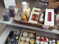 Lot kaarsen + mand - afbeelding 2 van  4