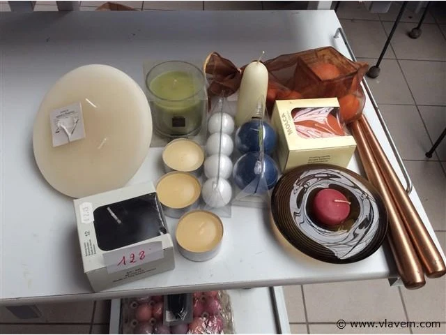 Lot kaarsen - afbeelding 1 van  3