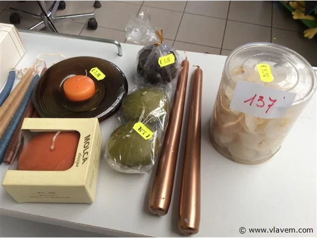 Lot kaarsen - afbeelding 3 van  3