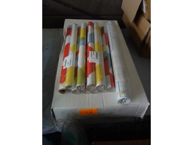 Lot kaftpapier - afbeelding 1 van  2