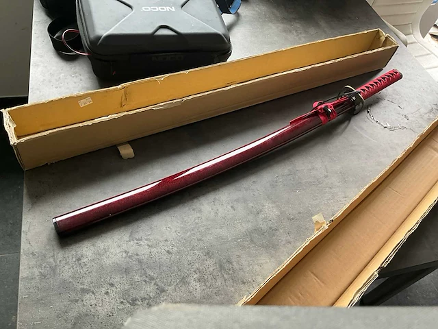 Lot kantoormeubels + toebehoren - afbeelding 32 van  42