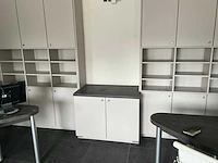 Lot kantoormeubels + toebehoren - afbeelding 8 van  42