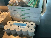 Lot kassarollen, kleurplaten en onderleggers restaurantinrichting - afbeelding 1 van  7