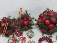 Lot kerstdecoratie volgens foto - afbeelding 2 van  3