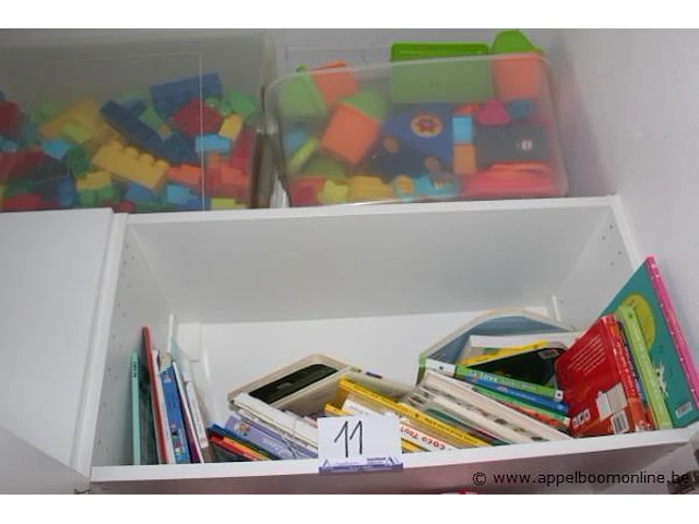 Lot kinderboeken plus blokken - afbeelding 1 van  2