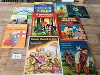 Lot kinderboeken - afbeelding 1 van  3