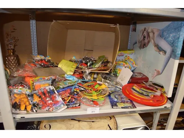 Lot kinderspeelgoed - afbeelding 1 van  6
