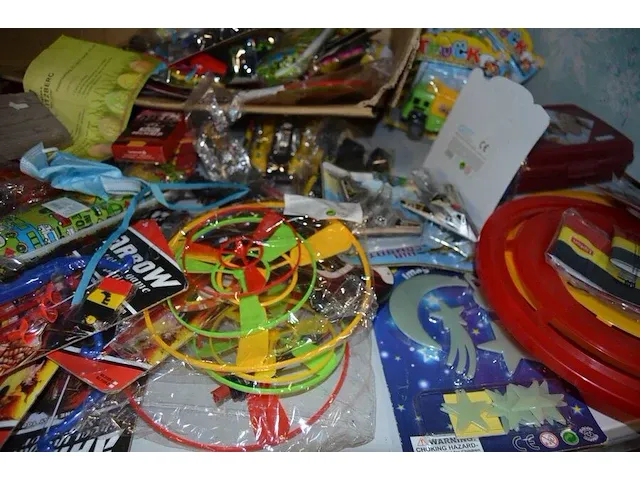 Lot kinderspeelgoed - afbeelding 4 van  6