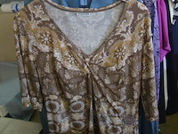 Lot kledij - afbeelding 16 van  21