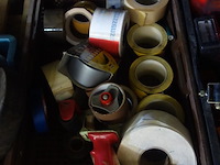 Lot kleefband - afbeelding 1 van  1