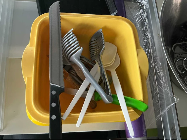 Lot klein materiaal, fritpot, foliehouder overige restaurantinrichting - afbeelding 4 van  6