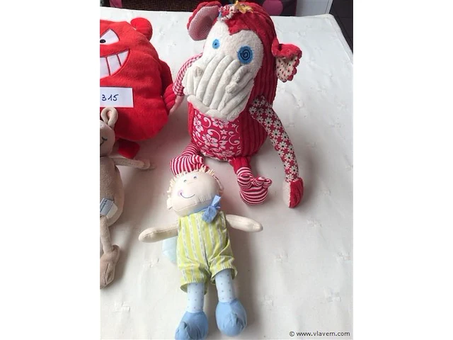 Lot knuffels - afbeelding 3 van  3