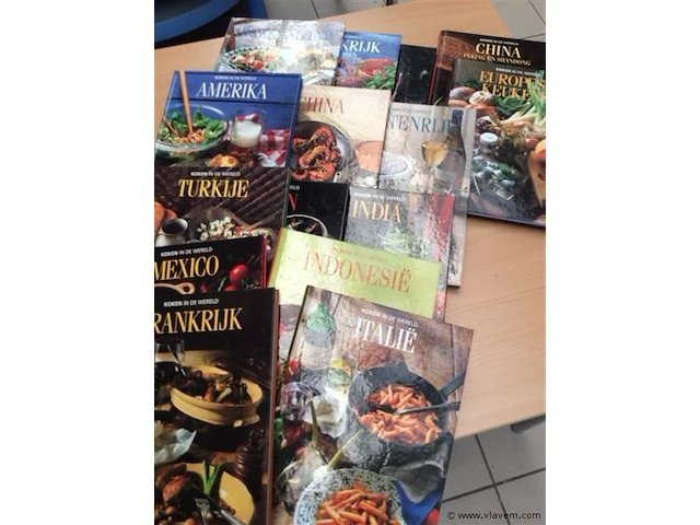 Lot kookboeken - afbeelding 3 van  3