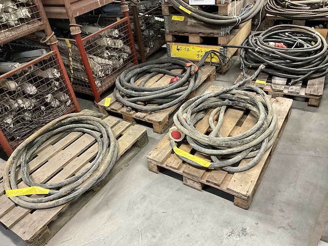 Lot krachtstroom kabel - afbeelding 1 van  4