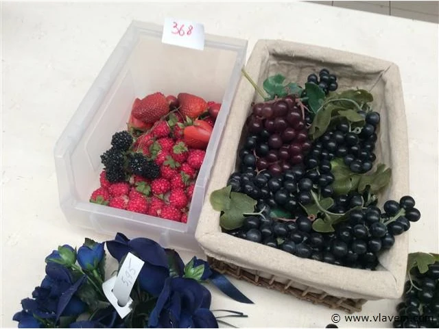 Lot kunst fruit - afbeelding 2 van  3