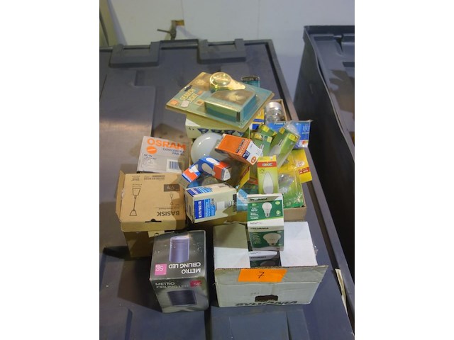 Lot lampen en verlichting - afbeelding 1 van  3