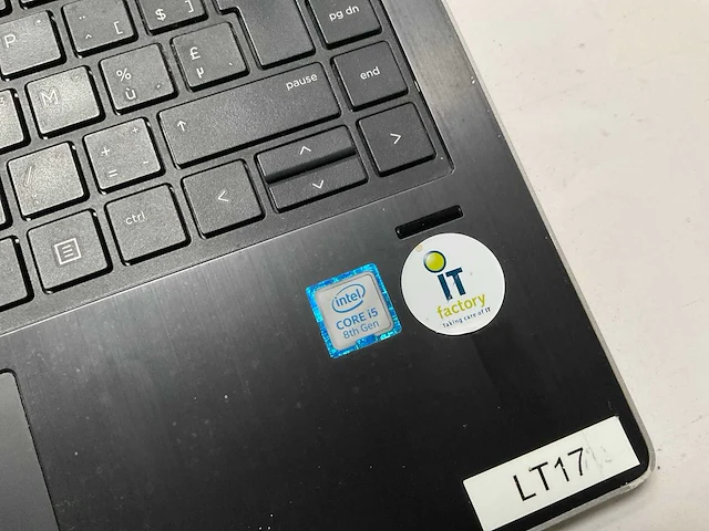 Lot laptops en desktops hp en lenovo - afbeelding 2 van  14