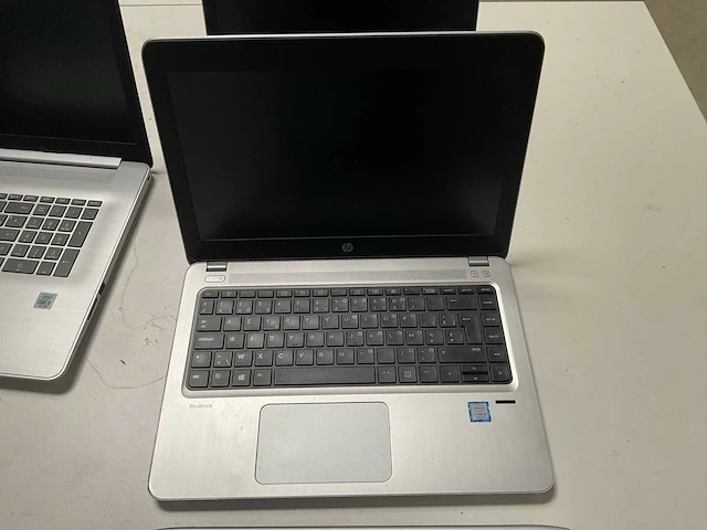 Lot laptops en desktops hp en lenovo - afbeelding 4 van  14