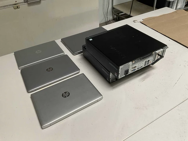 Lot laptops en desktops hp en lenovo - afbeelding 8 van  14