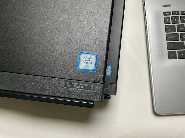 Lot laptops en desktops hp en lenovo - afbeelding 13 van  14