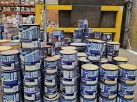 Lot levis verf - afbeelding 1 van  4