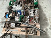 Lot machineonderdelen voor heftrucks - afbeelding 9 van  27