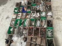 Lot machineonderdelen voor heftrucks - afbeelding 11 van  27