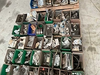 Lot machineonderdelen voor heftrucks - afbeelding 13 van  27