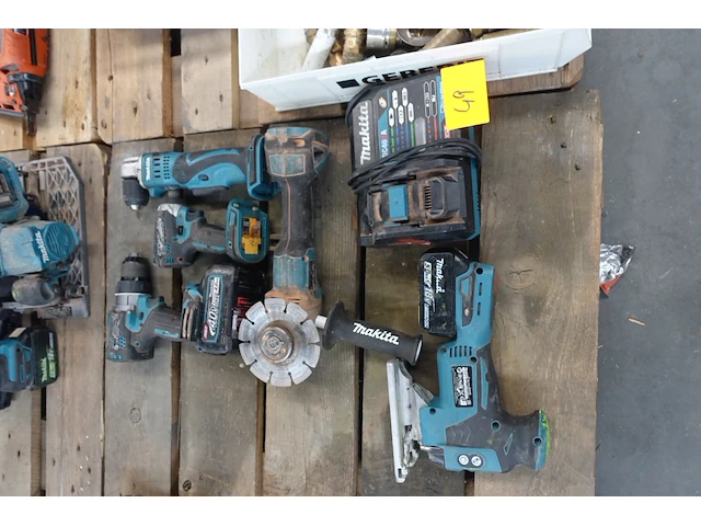 Lot makita - afbeelding 1 van  8