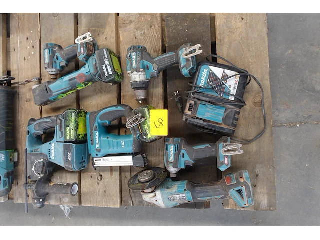 Lot makita - afbeelding 1 van  11