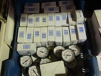 Lot manometers (60 stuks) - afbeelding 1 van  2