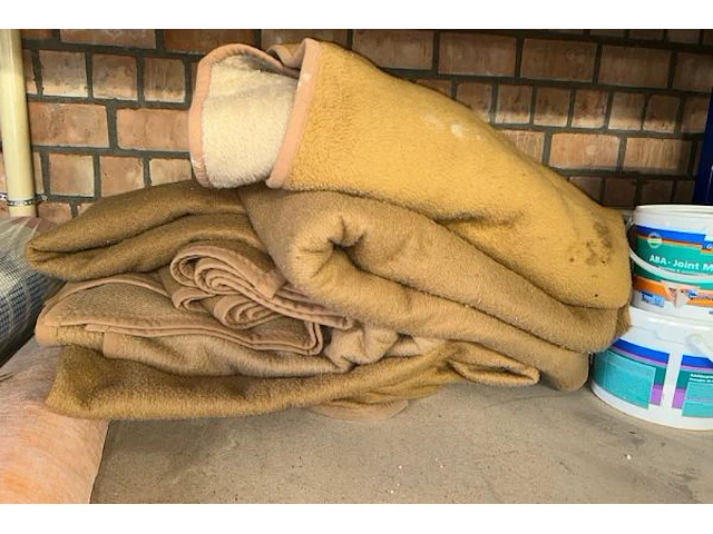 Lot materiaal - afbeelding 2 van  5