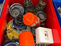 Lot materiaal - afbeelding 6 van  8