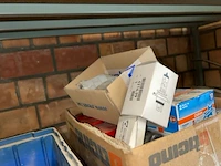 Lot materiaal - afbeelding 7 van  7