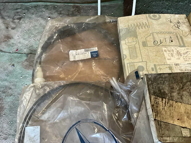 Lot mercedes onderdelen - afbeelding 6 van  115