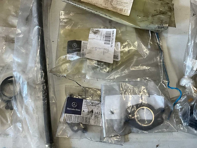 Lot mercedes onderdelen - afbeelding 26 van  115