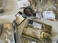 Lot mercedes onderdelen - afbeelding 31 van  115