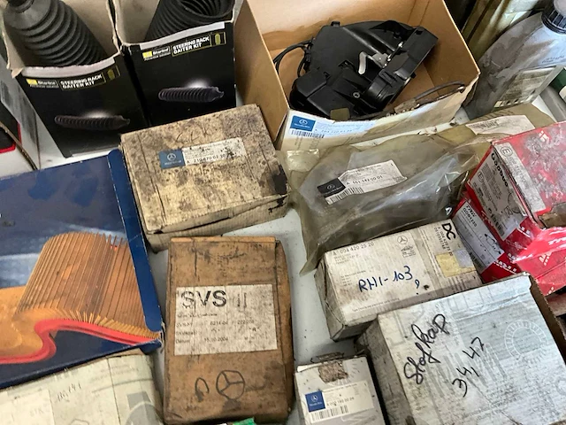 Lot mercedes onderdelen - afbeelding 47 van  115