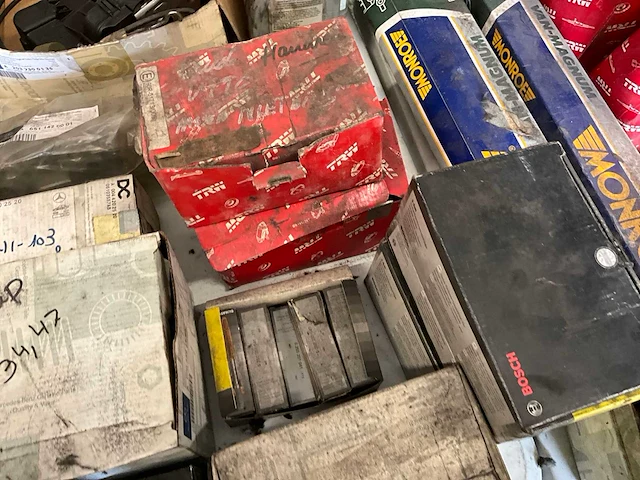 Lot mercedes onderdelen - afbeelding 51 van  115
