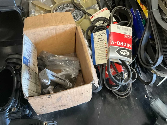 Lot mercedes onderdelen - afbeelding 78 van  115