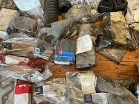 Lot mercedes onderdelen - afbeelding 108 van  115