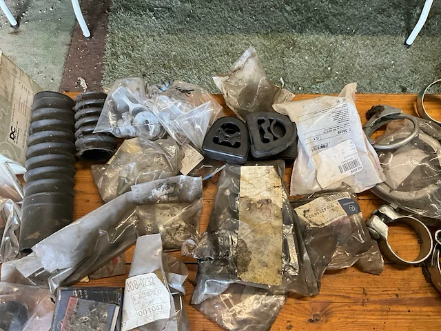 Lot mercedes onderdelen - afbeelding 109 van  115